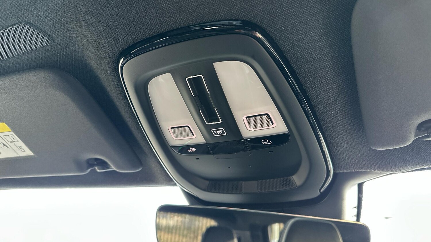 Used Volvo XC40 for sale - 77671858: Photo 27