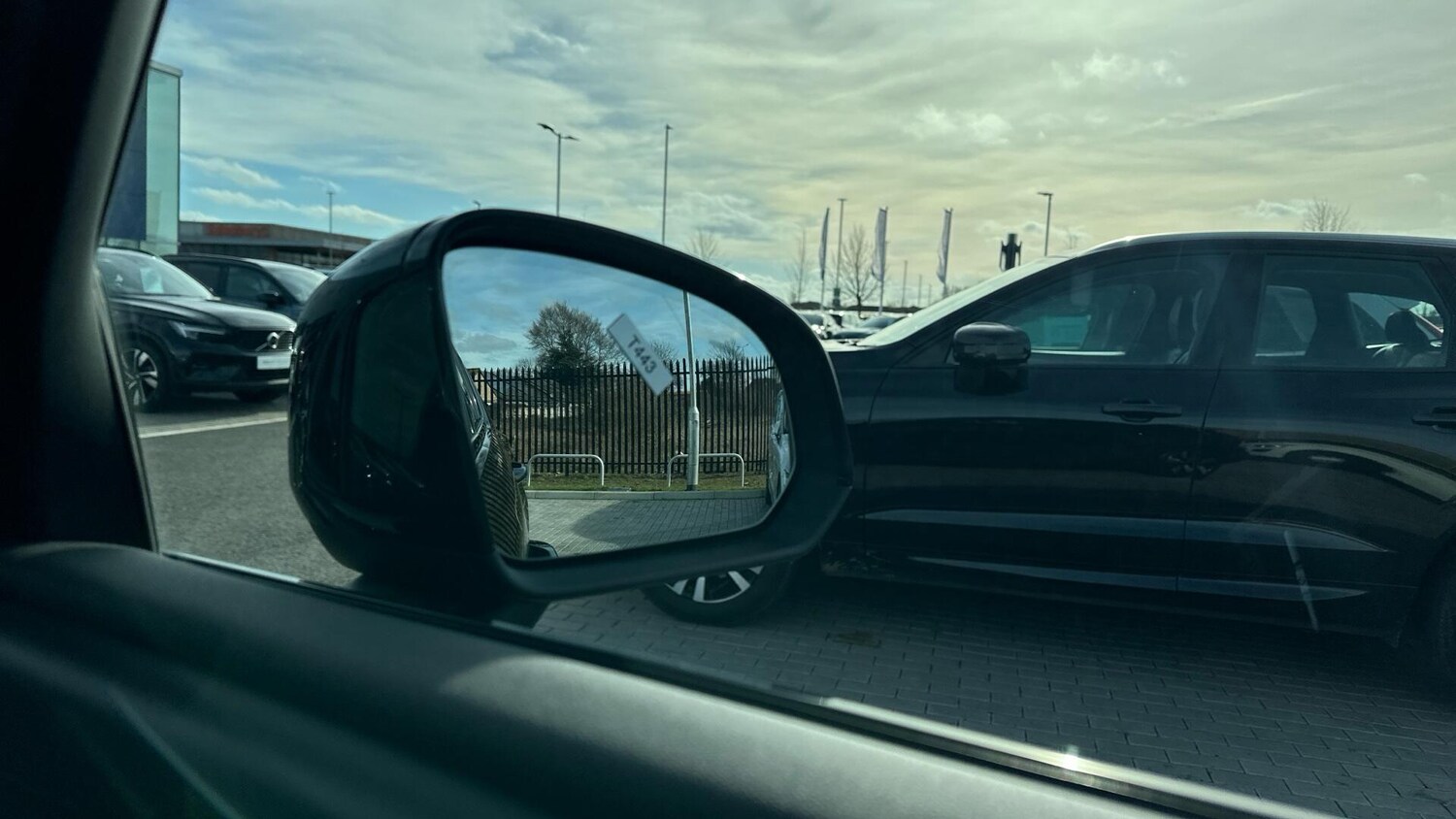 Used Volvo XC40 for sale - 77671858: Photo 31