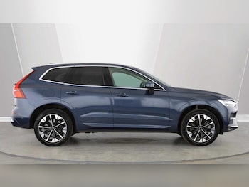 Used Volvo XC60 2025 for sale - 79247889: Photo