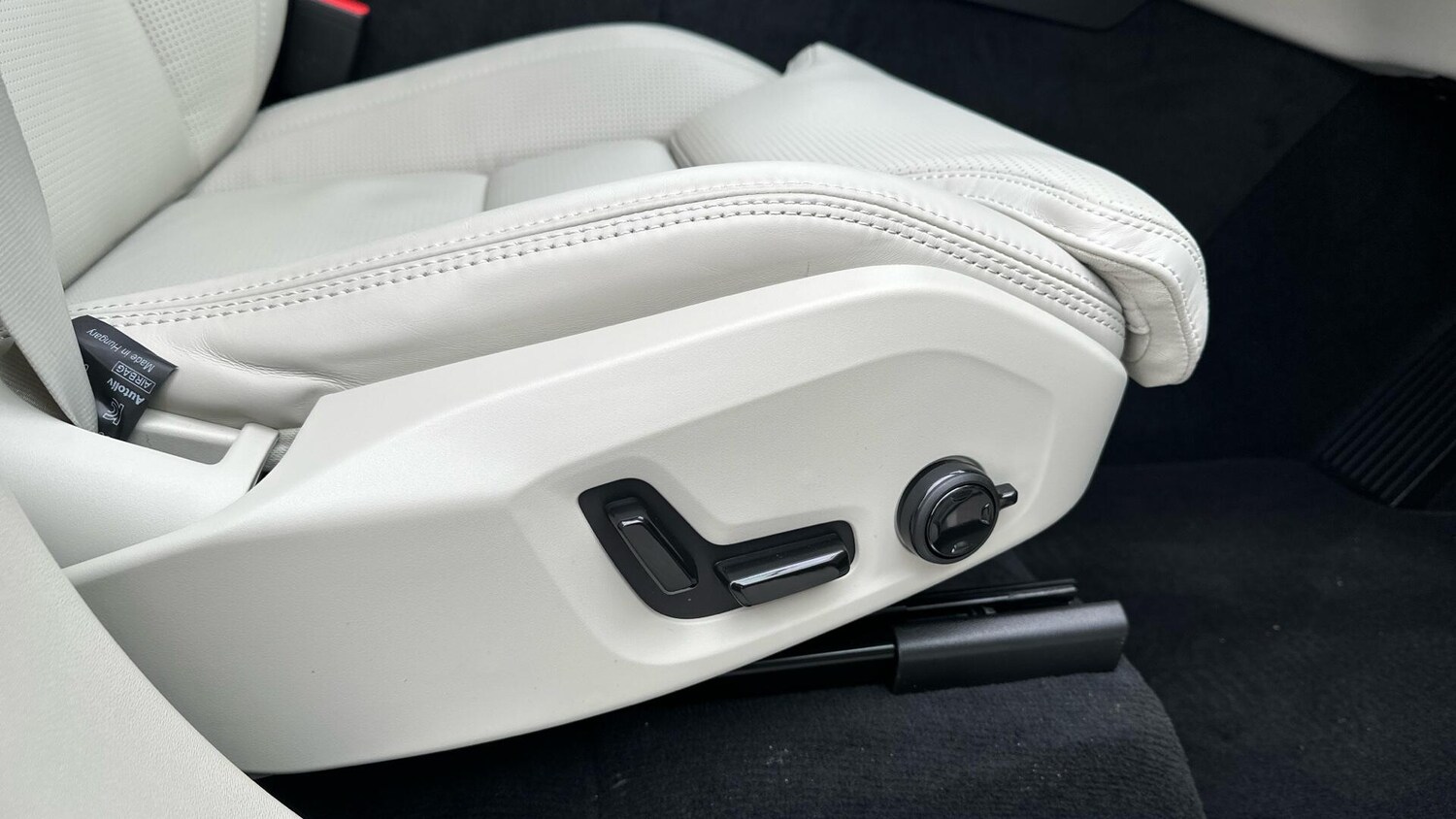 Used Volvo XC90 for sale - 77768646: Photo 30