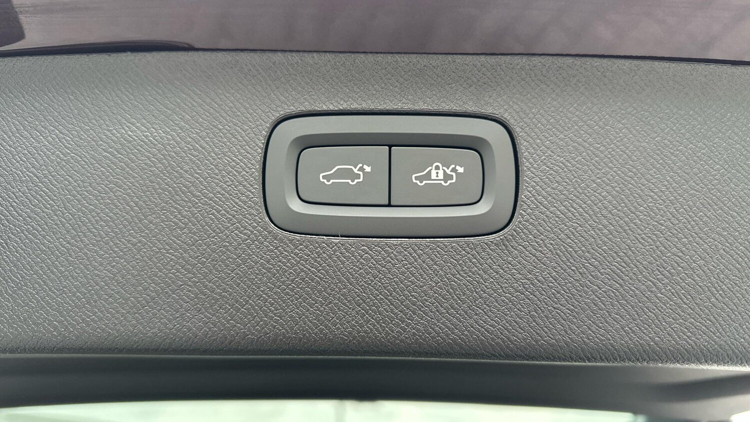 Used Volvo XC90 for sale - 77768646: Photo 35