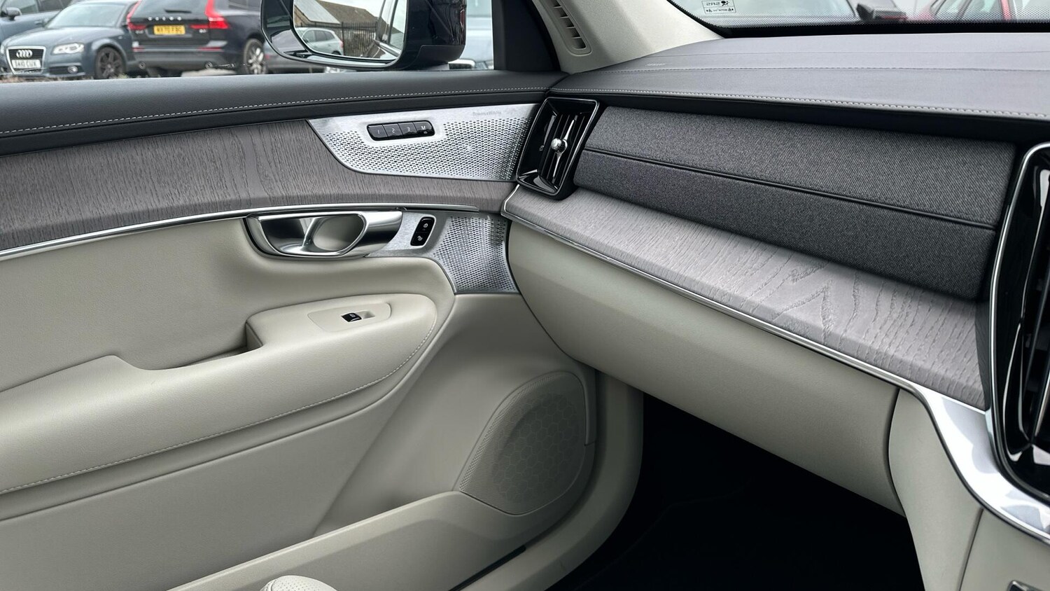 Used Volvo XC90 for sale - 77768646: Photo 39