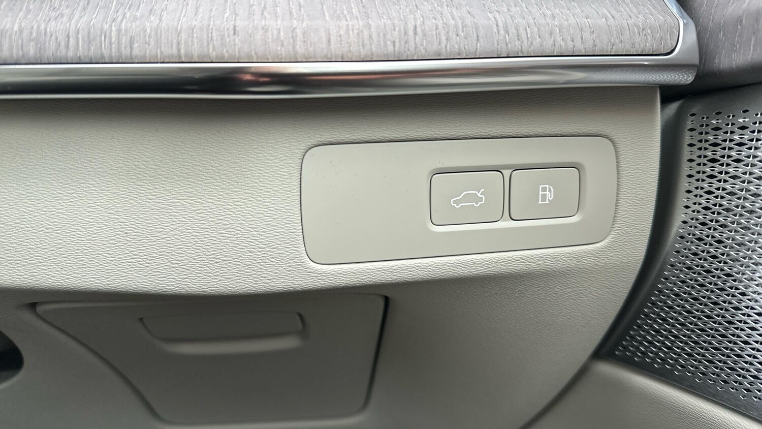 Used Volvo XC90 for sale - 77768646: Photo 42