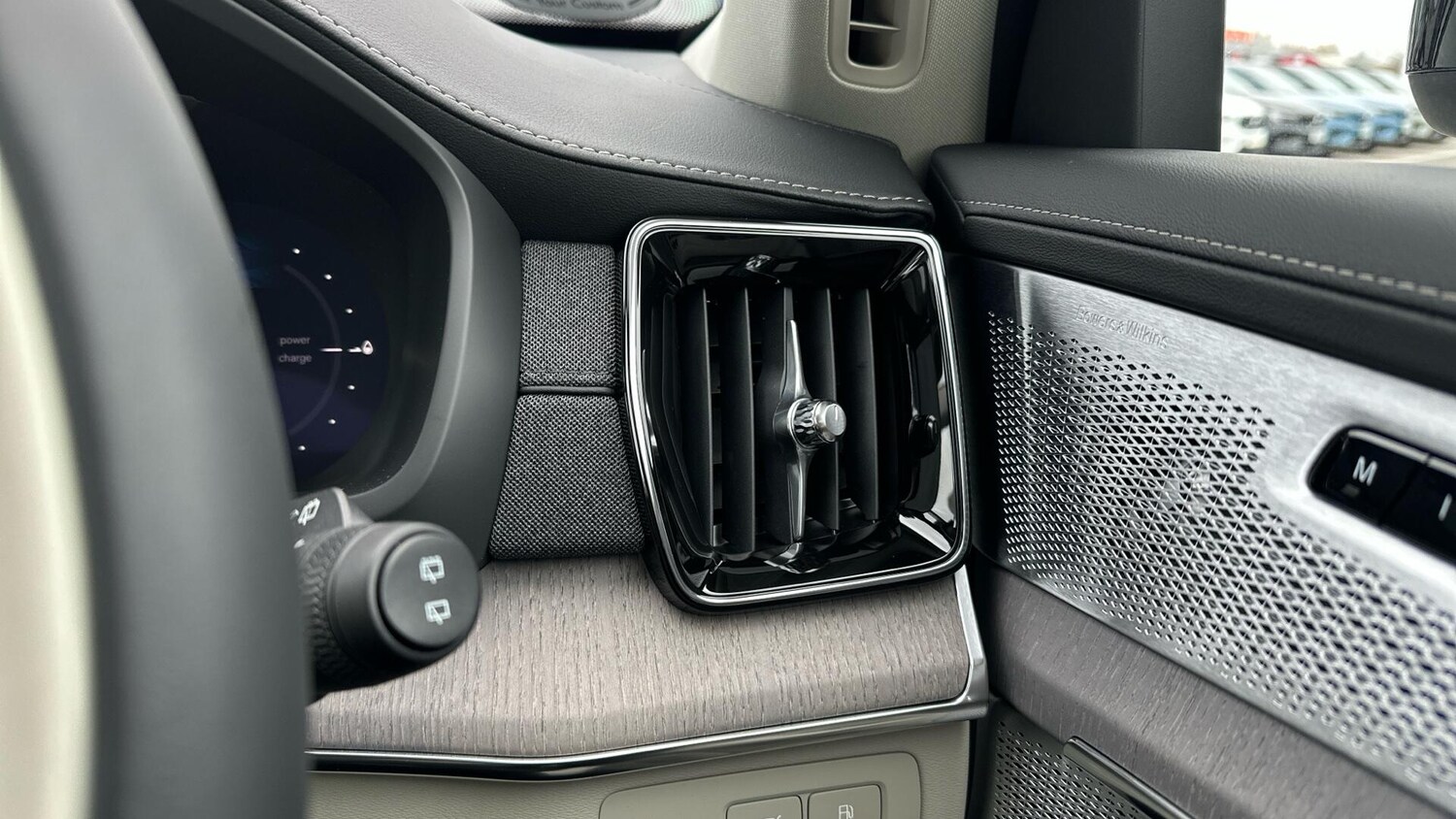 Used Volvo XC90 for sale - 77768646: Photo 44