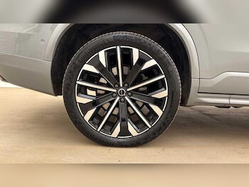 Used Volvo XC90 2025 for sale - 78404328: Photo