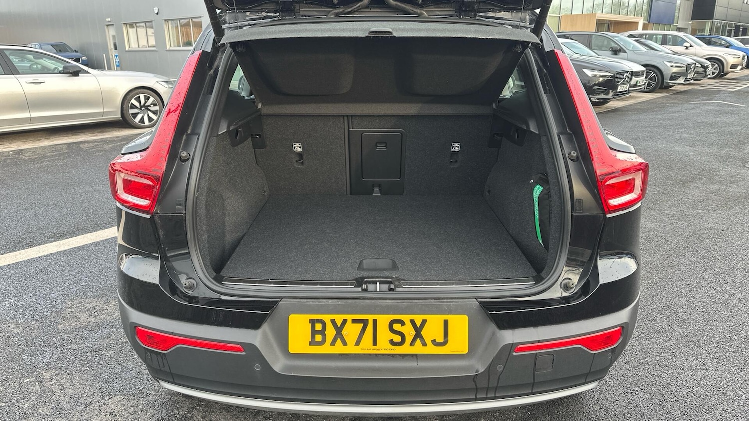 Used Volvo XC40 2021 for sale - 76701477: Photo 13