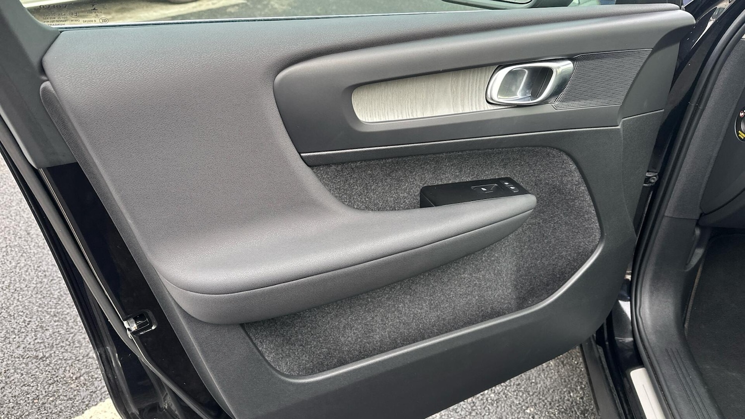 Used Volvo XC40 2021 for sale - 76701477: Photo 21