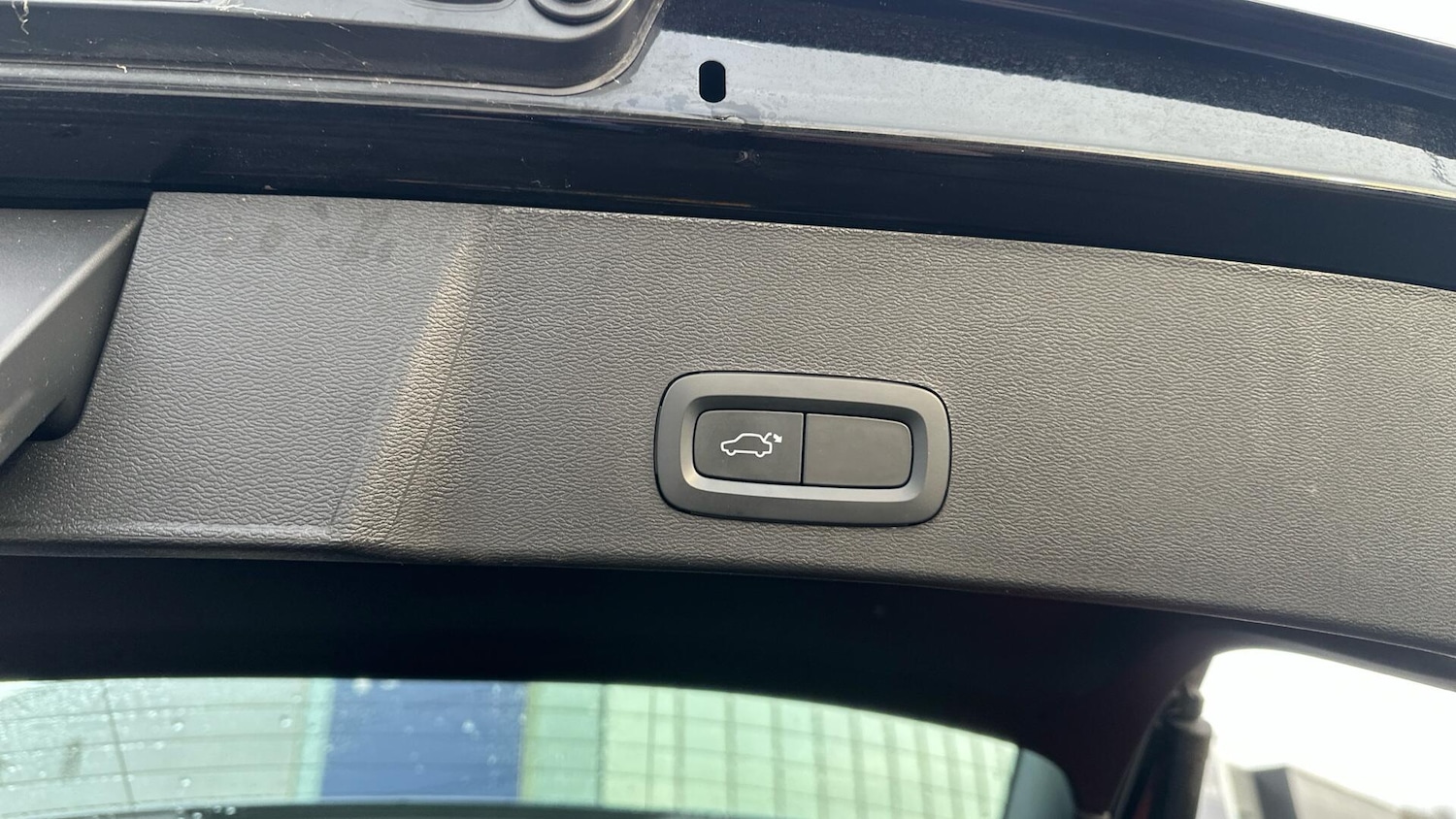 Used Volvo XC40 2021 for sale - 76701477: Photo 30