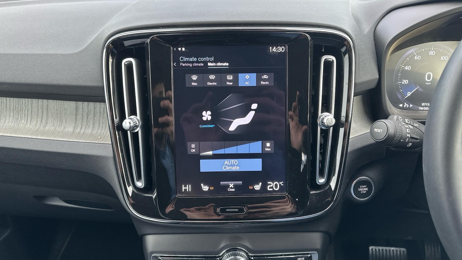 Used Volvo XC40 2021 for sale - 76701477: Photo 46