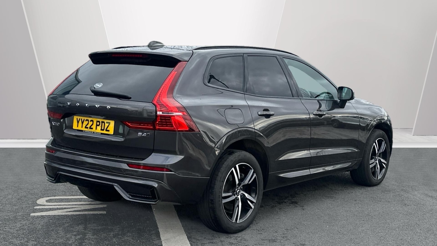 Used Volvo XC60 2022 for sale - 76633286: Photo 2