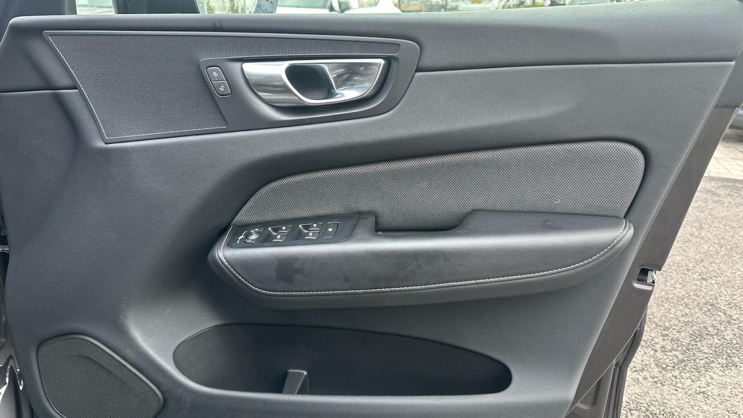 Used Volvo XC60 2022 for sale - 76633286: Photo 28