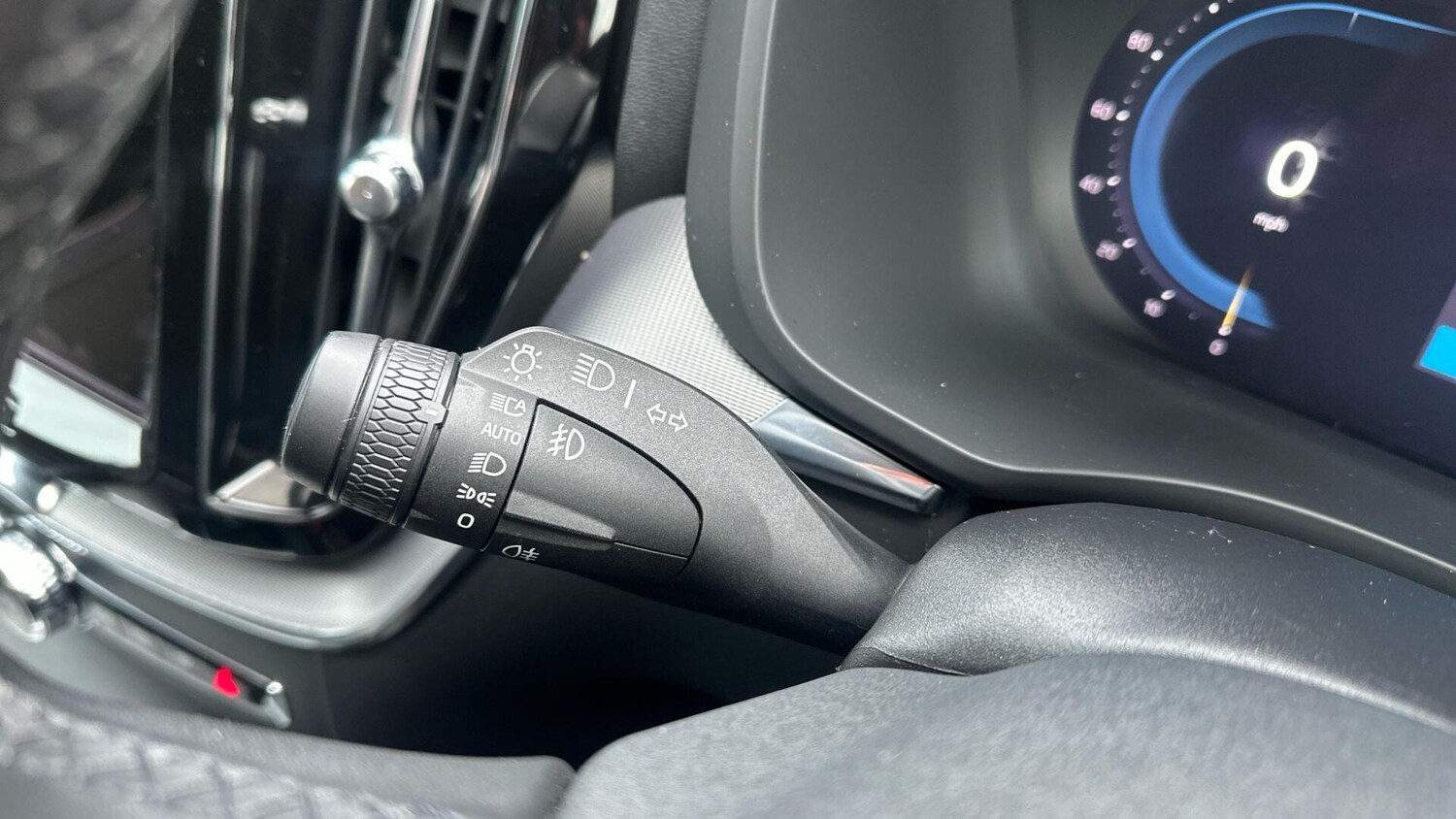 Used Volvo XC60 2022 for sale - 76633286: Photo 34