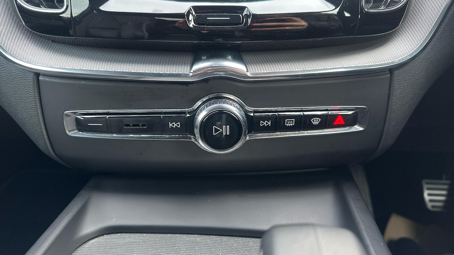 Used Volvo XC60 2022 for sale - 76633286: Photo 36