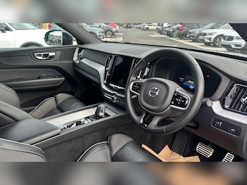 Used Volvo XC60 2022 for sale - 76633286: Photo