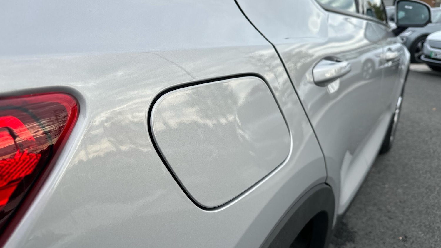 Used Volvo XC40 2023 for sale - 76337655: Photo 24