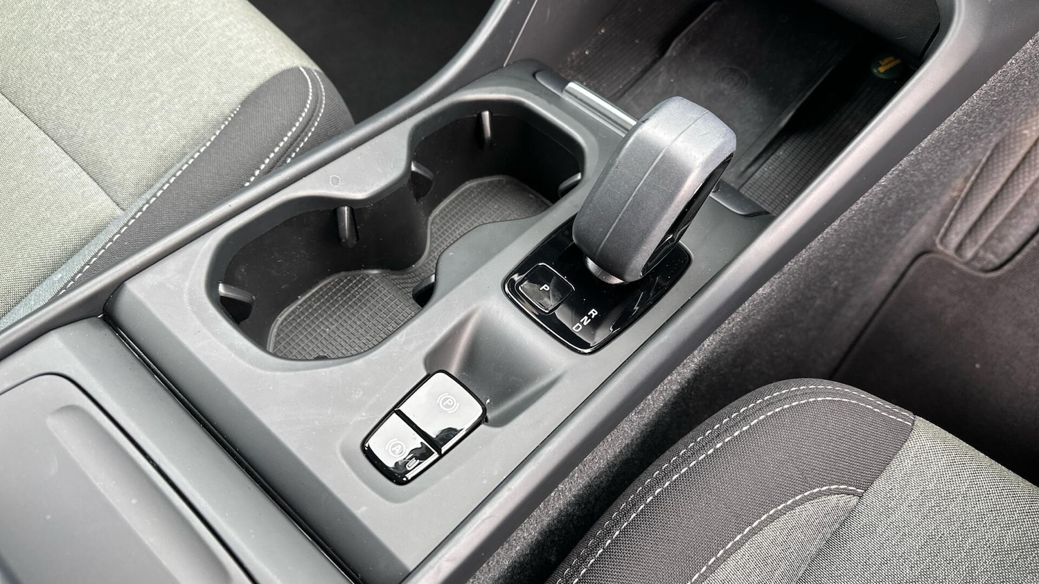 Used Volvo XC40 2023 for sale - 76337655: Photo 35