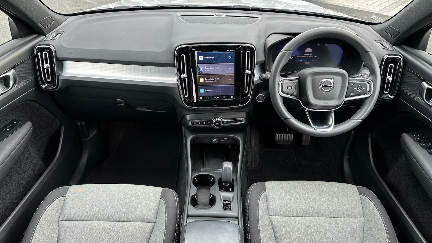 Used Volvo XC40 2023 for sale - 76337655: Photo 5