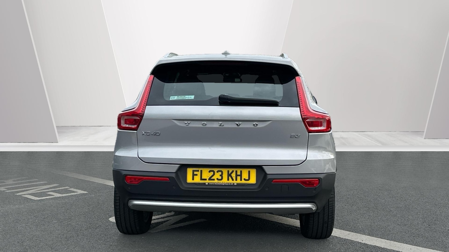 Used Volvo XC40 2023 for sale - 76337655: Photo 7