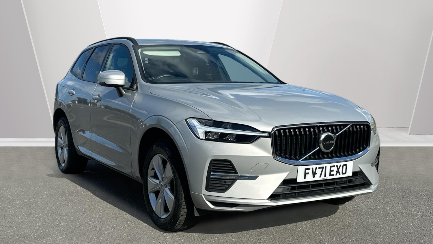 Used Volvo XC60 2021 for sale - 76336933: Photo 1