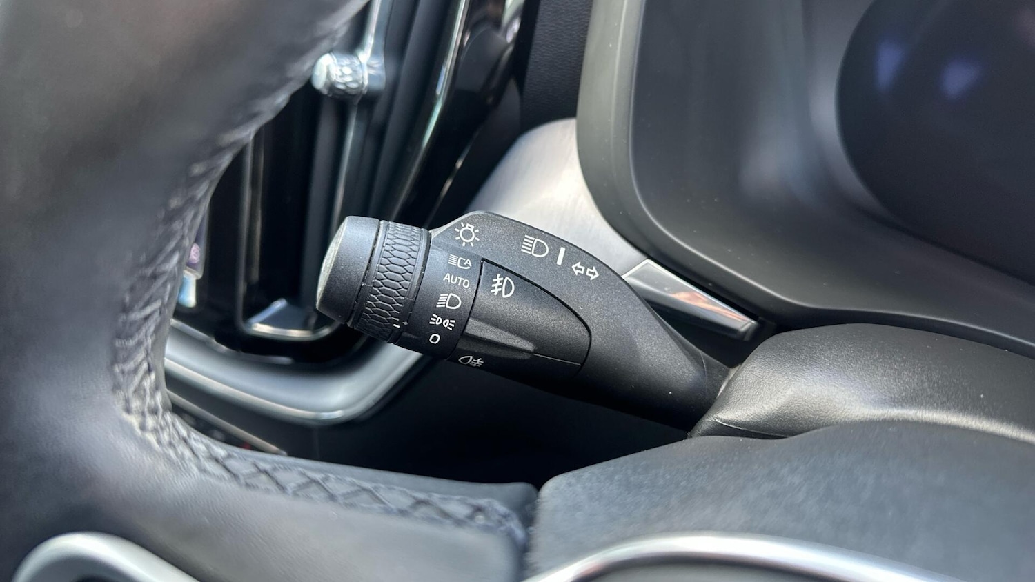 Used Volvo XC60 2021 for sale - 76336933: Photo 34