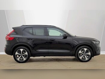 Used Volvo XC40 2025 for sale - 78404581: Photo