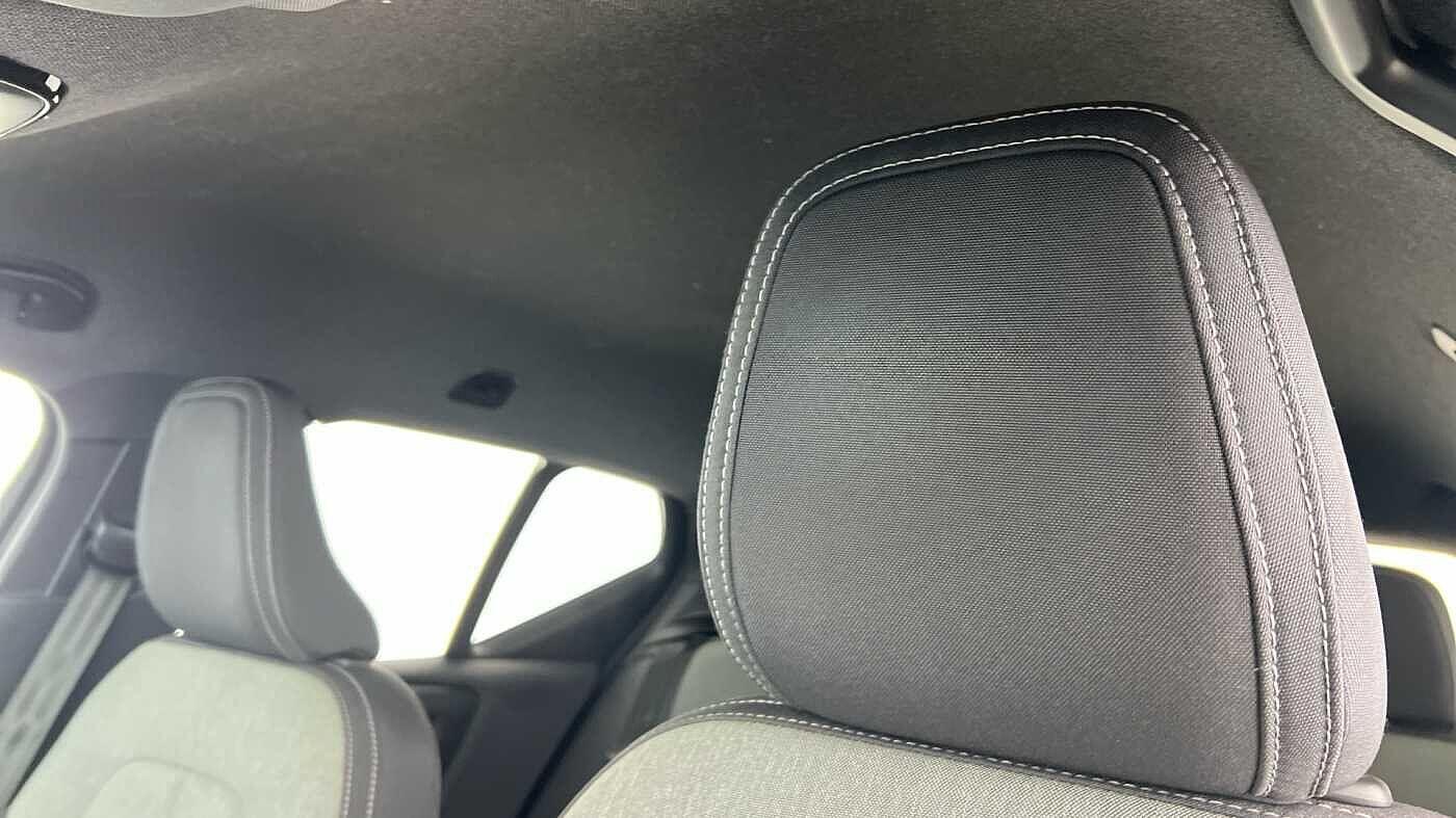 Used Volvo XC40 2022 for sale - 76701134: Photo 11