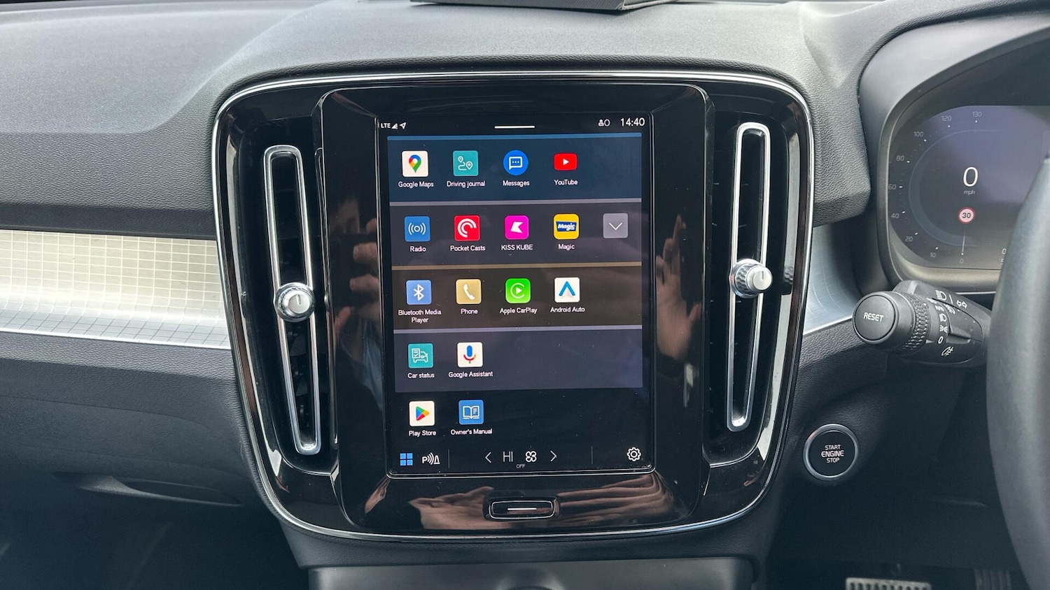 Used Volvo XC40 2022 for sale - 76701134: Photo 42