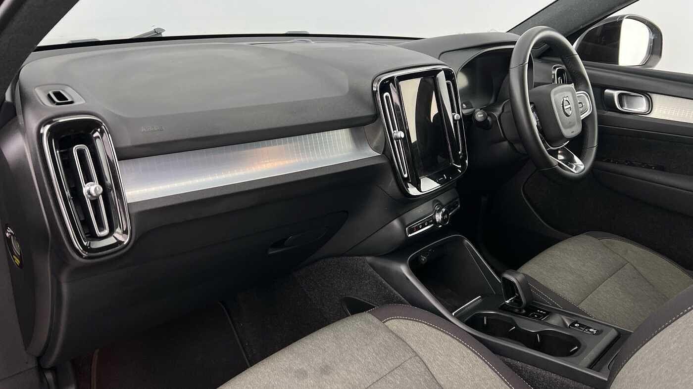 Used Volvo XC40 2022 for sale - 76701134: Photo 6