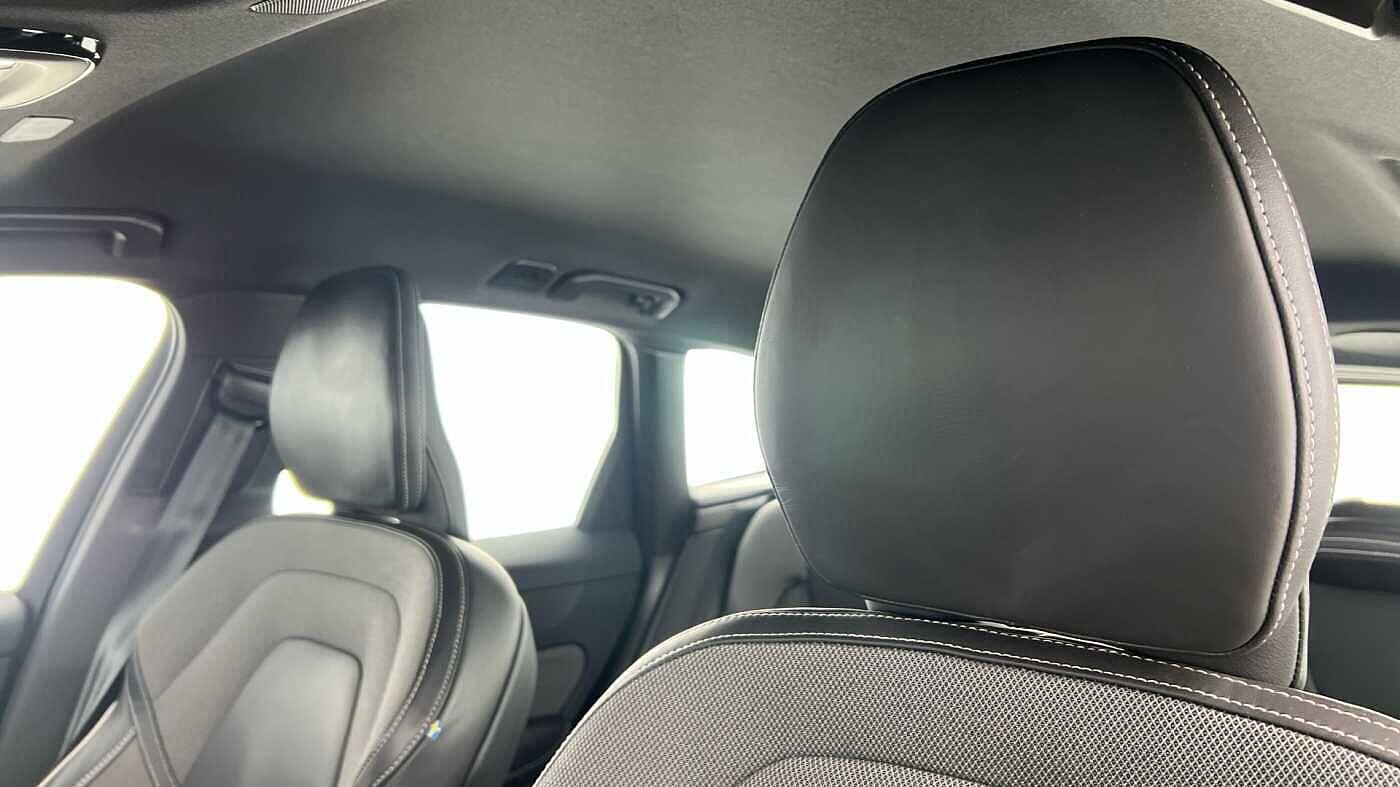 Used Volvo XC60 2022 for sale - 76824751: Photo 11