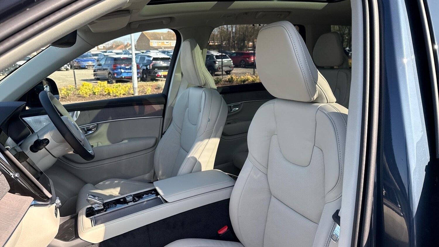 Used Volvo XC90 2026 for sale - 77784071: Photo 25