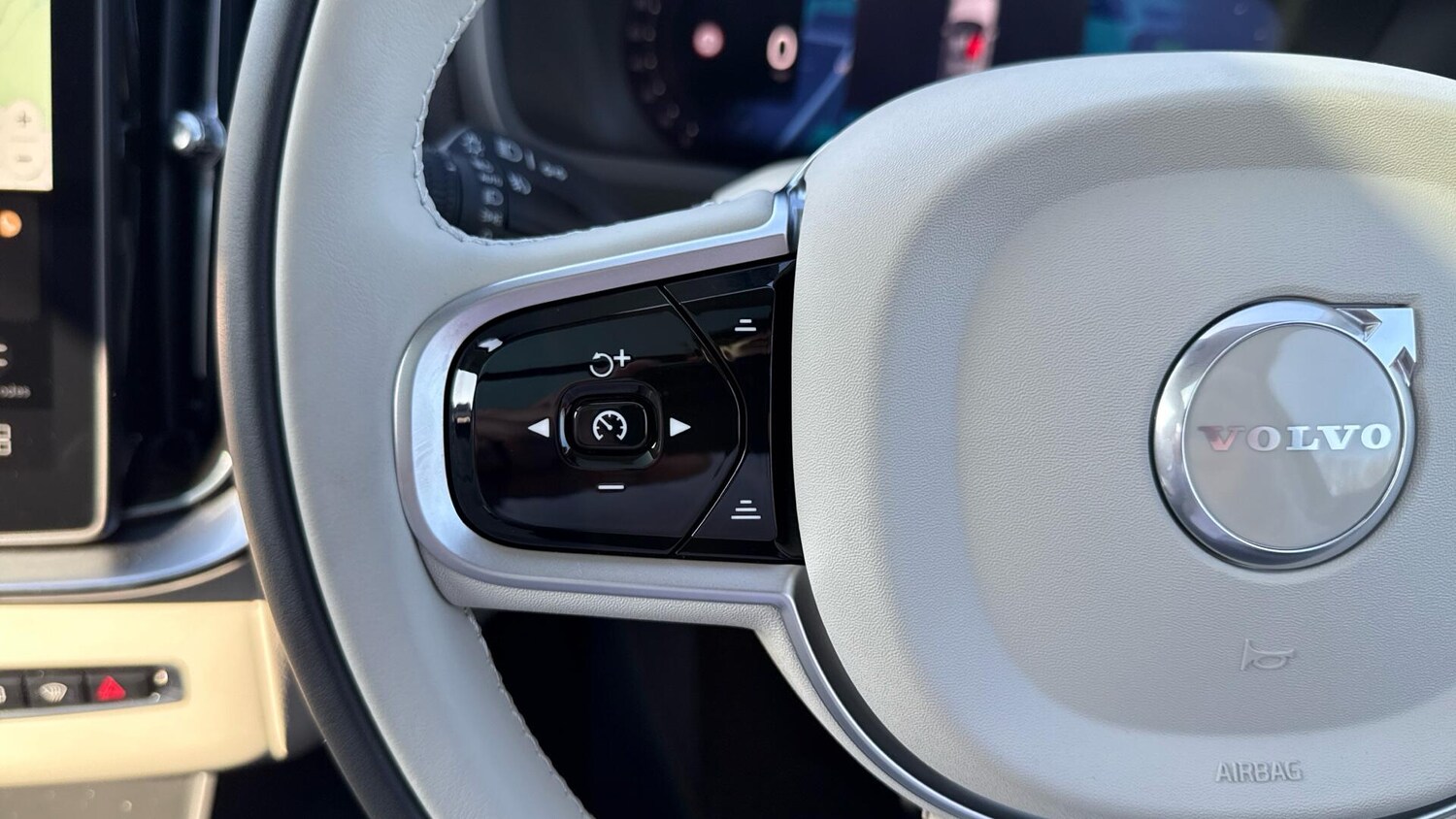 Used Volvo XC90 2026 for sale - 77784071: Photo 50