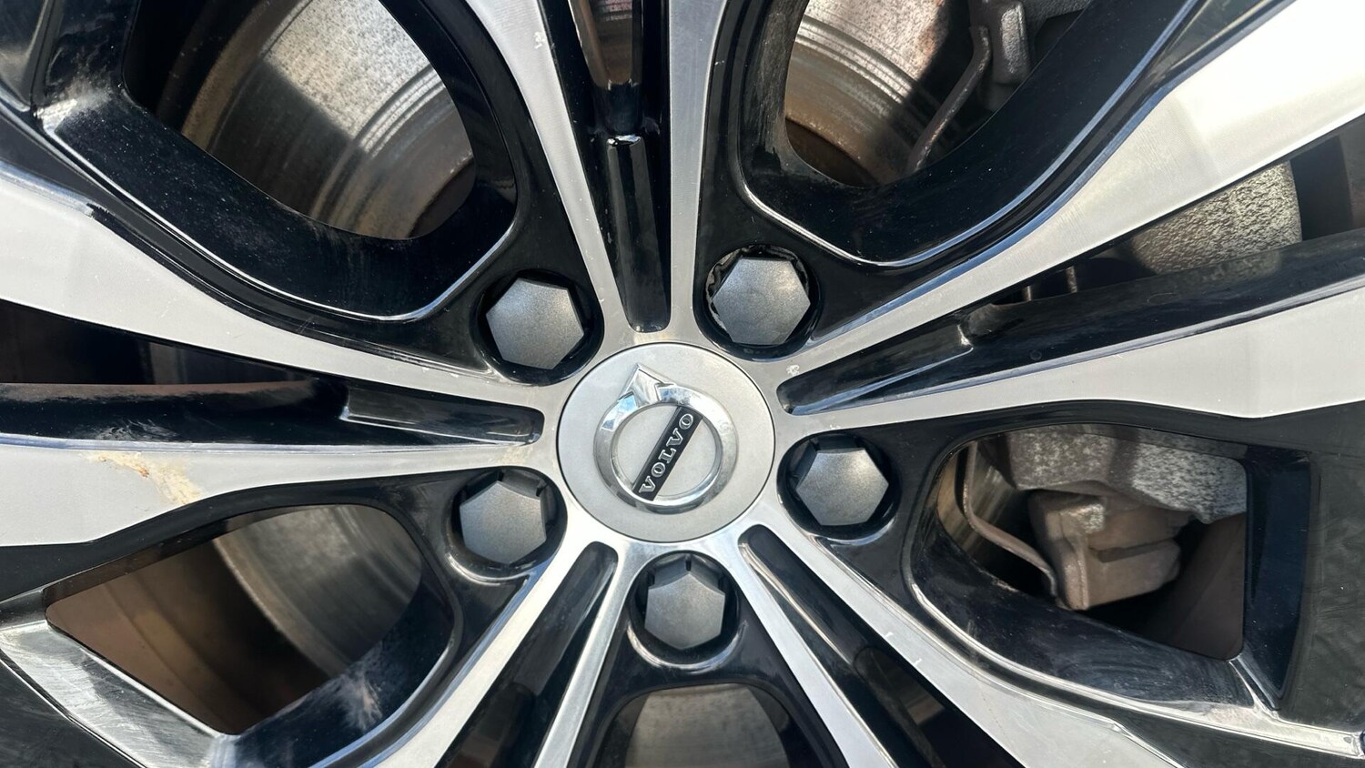 Used Volvo XC60 2021 for sale - 77108930: Photo 15