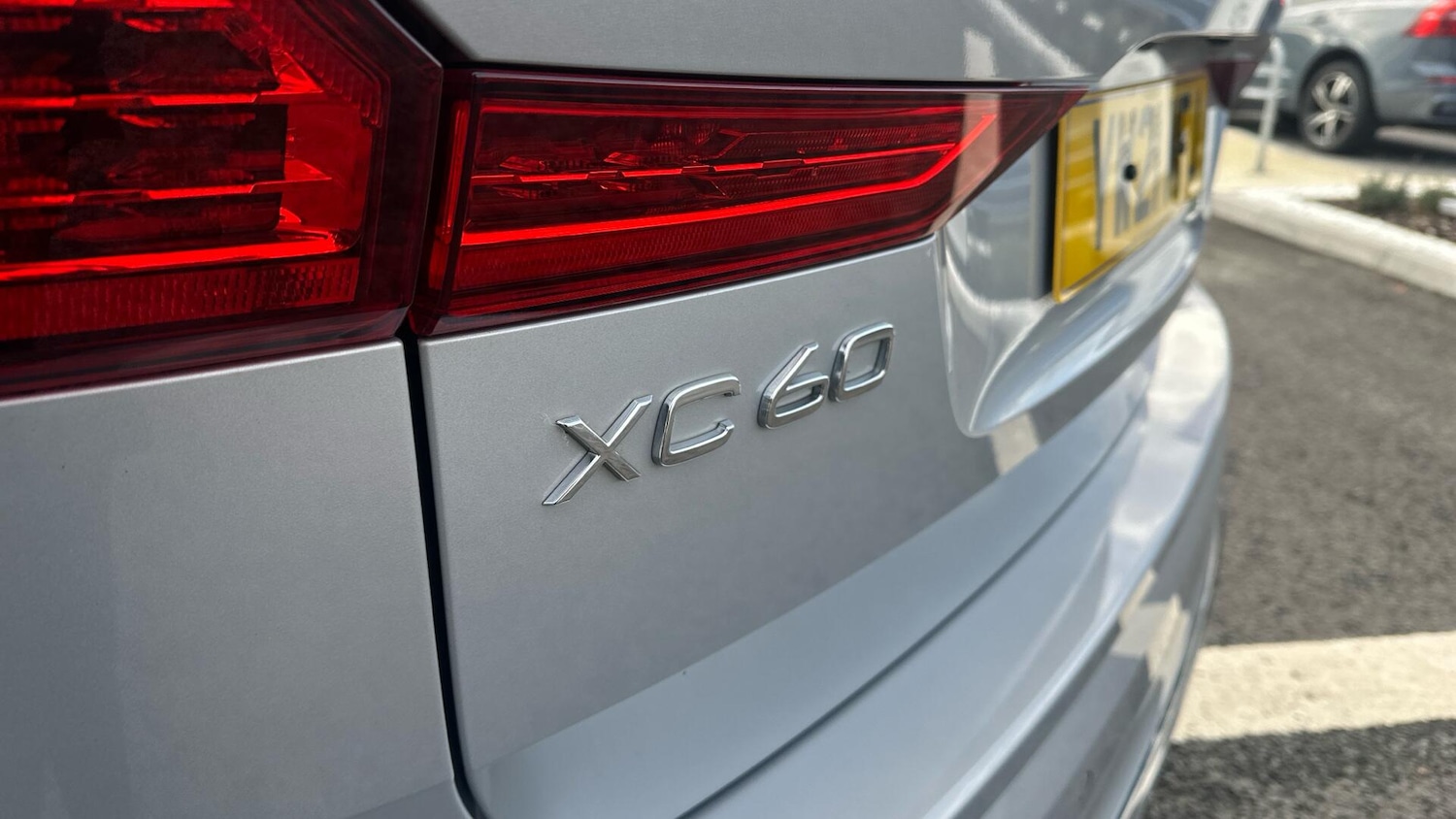 Used Volvo XC60 2021 for sale - 77108930: Photo 21