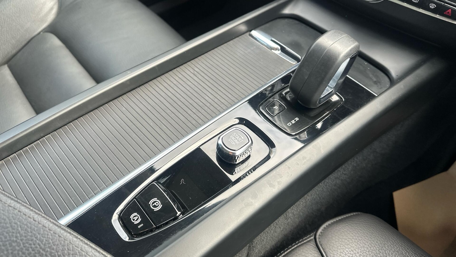 Used Volvo XC60 2021 for sale - 77108930: Photo 38