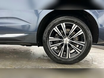 Used Volvo XC60 2021 for sale - 77754230: Photo