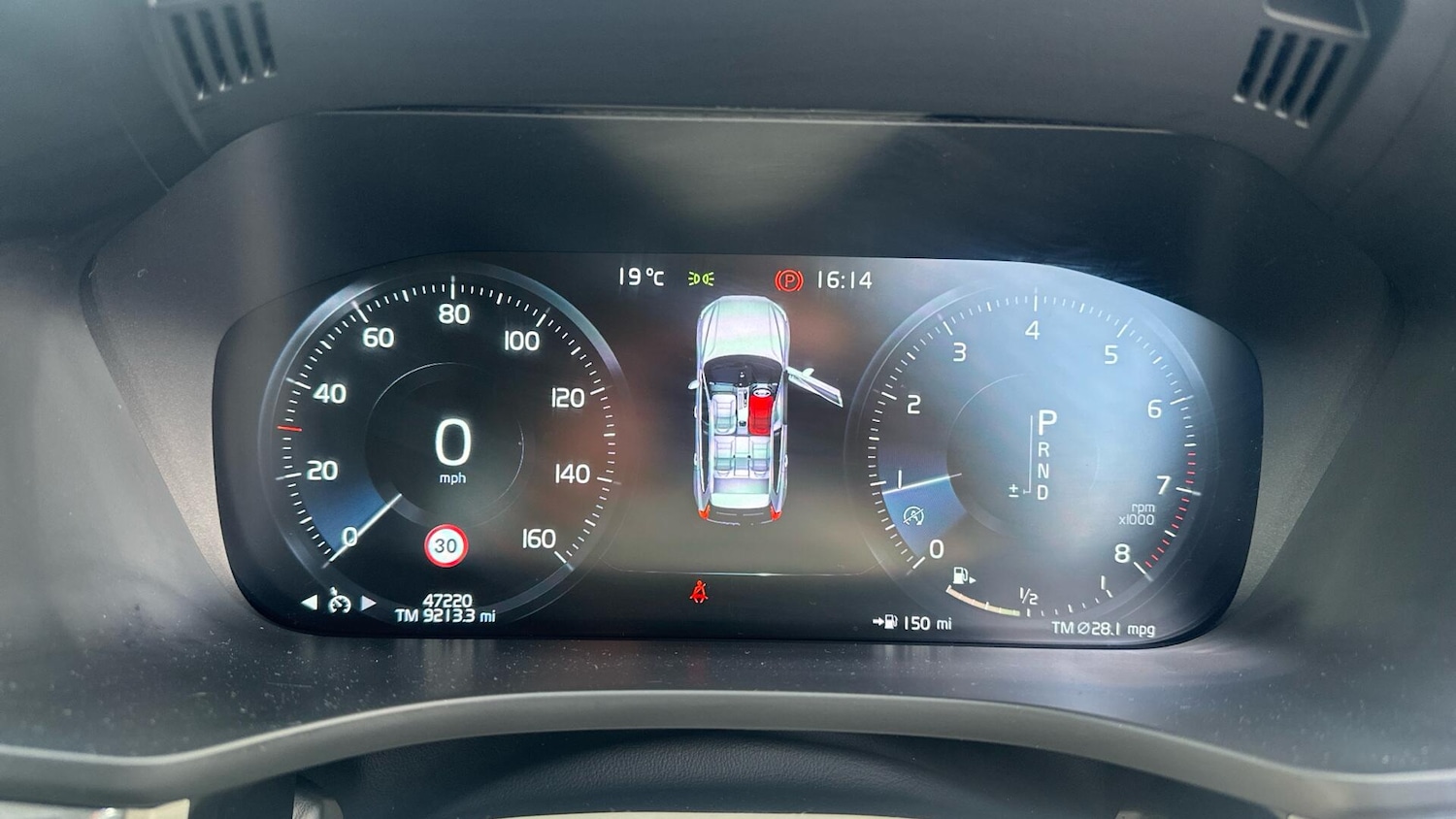 Used Volvo XC60 2018 for sale - 76336813: Photo 11