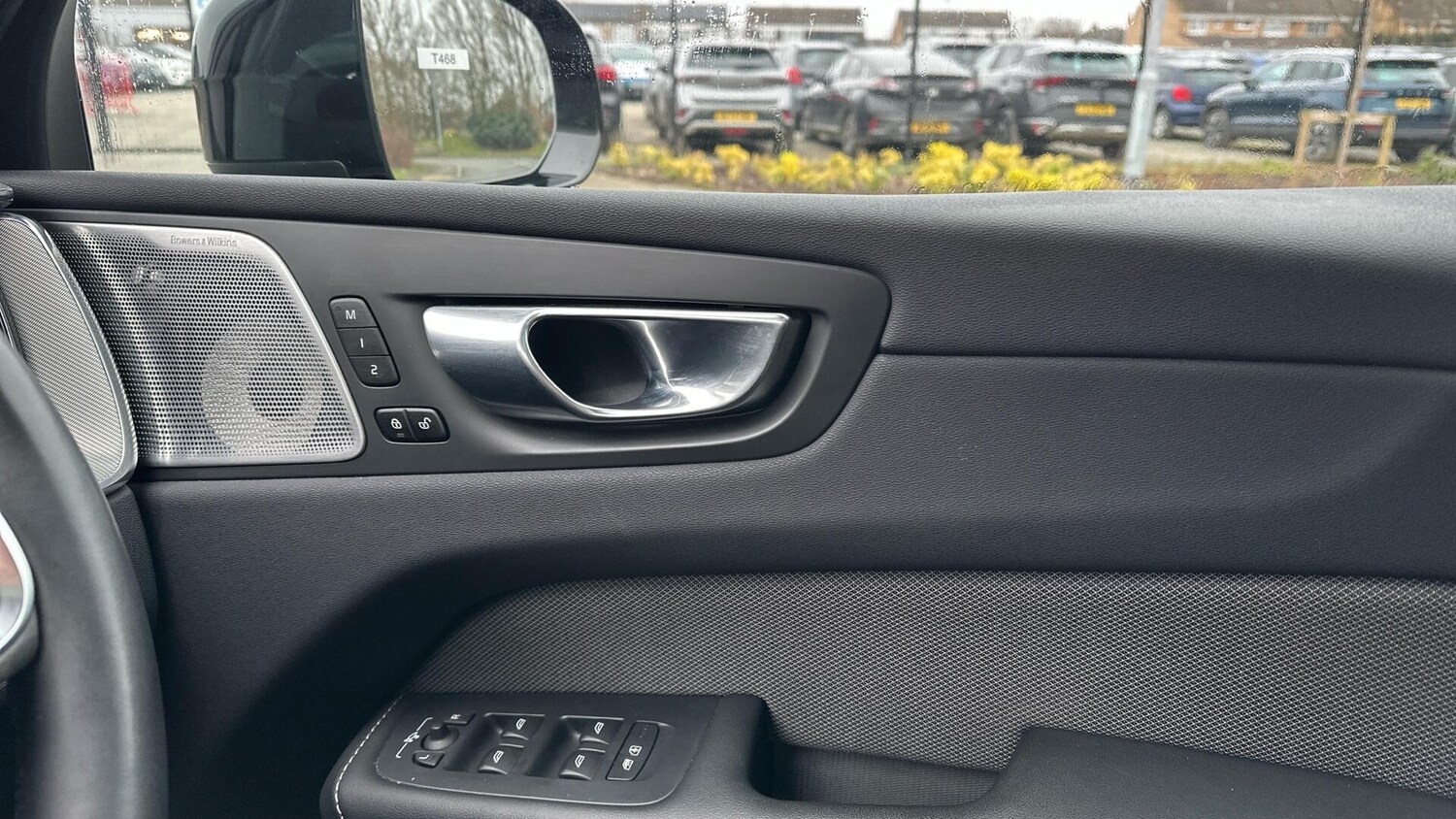 Used Volvo XC60 2023 for sale - 77672939: Photo 29