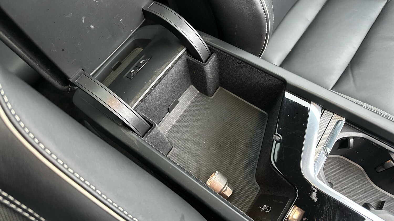 Used Volvo XC60 2023 for sale - 77672939: Photo 44