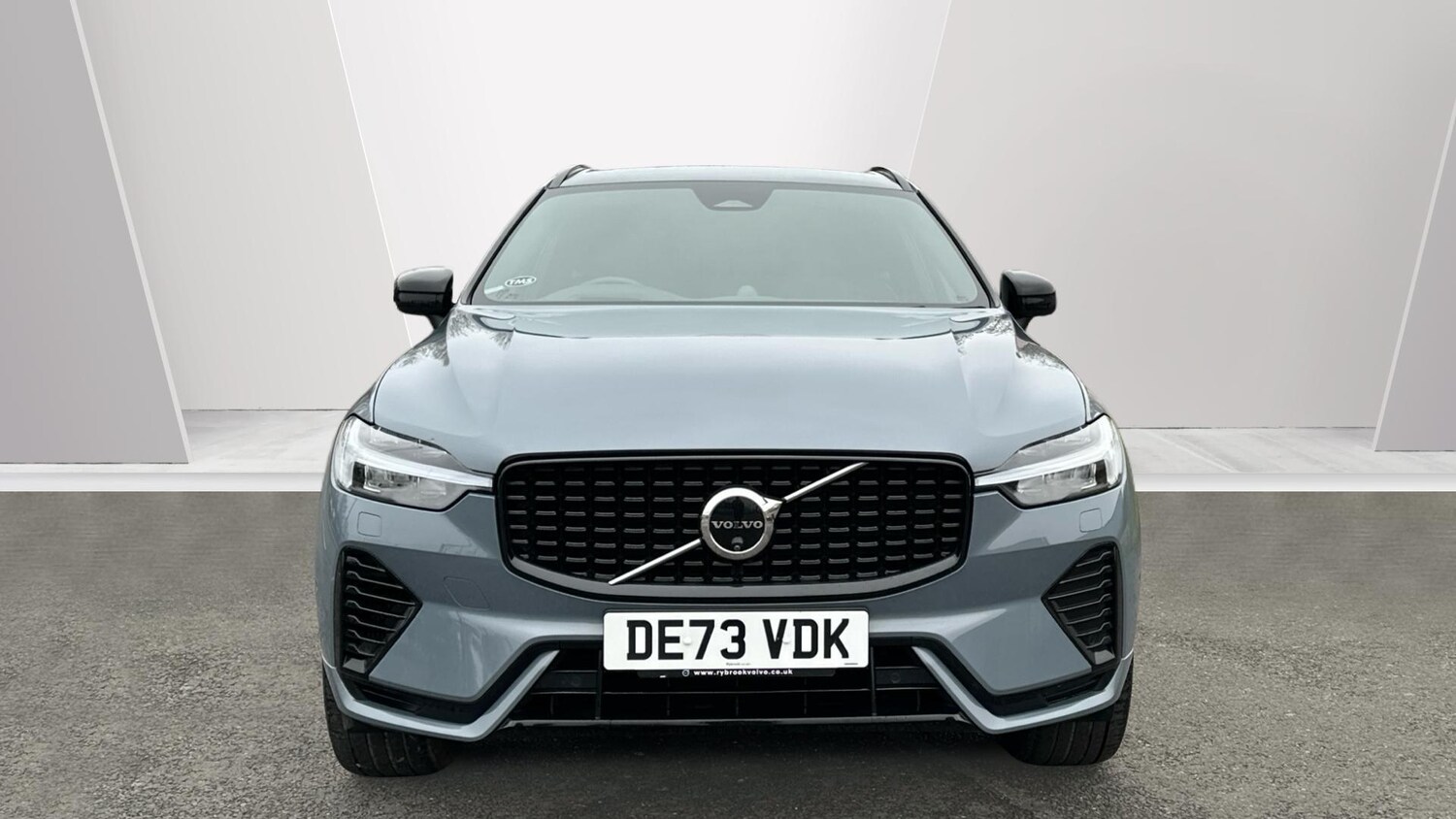 Used Volvo XC60 2023 for sale - 77672939: Photo 8