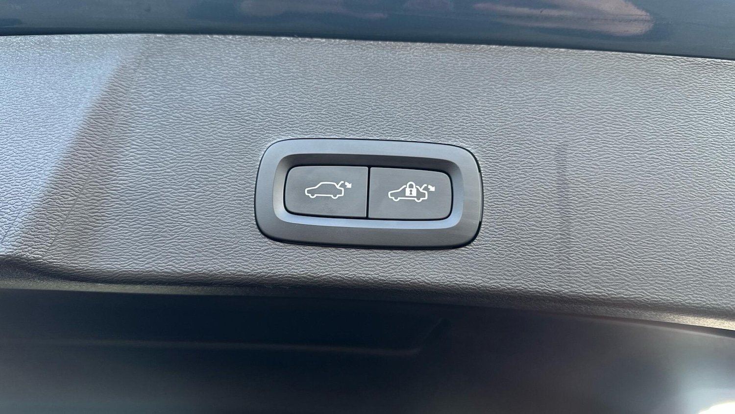 Used Volvo XC40 2022 for sale - 76336811: Photo 27