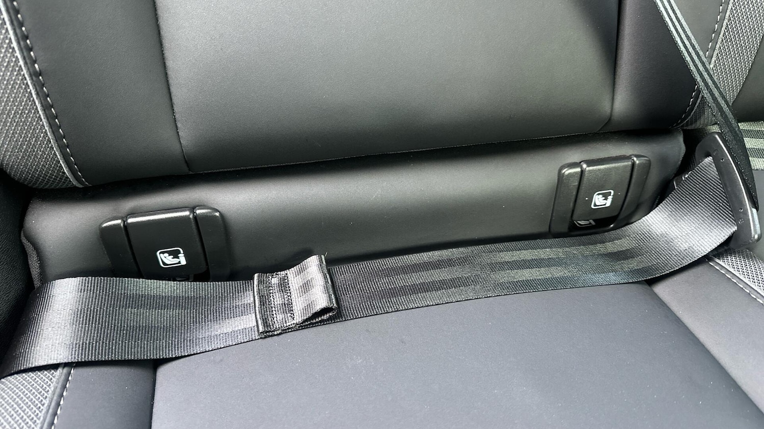 Used Volvo XC40 2022 for sale - 76336811: Photo 29