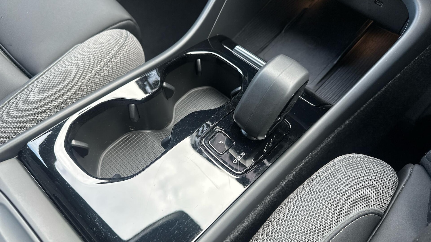 Used Volvo XC40 2022 for sale - 76336811: Photo 38