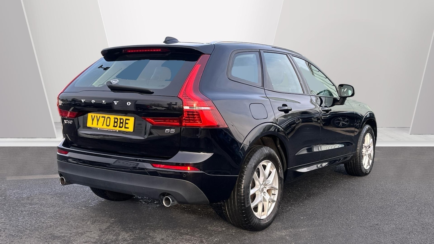 Used Volvo XC60 2020 for sale - 77097434: Photo 2