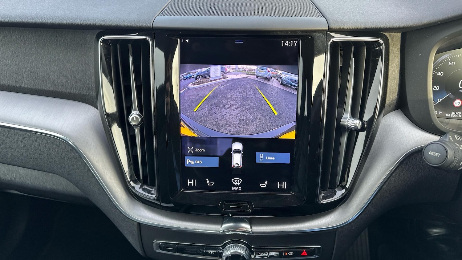 Used Volvo XC60 2020 for sale - 77097434: Photo 42