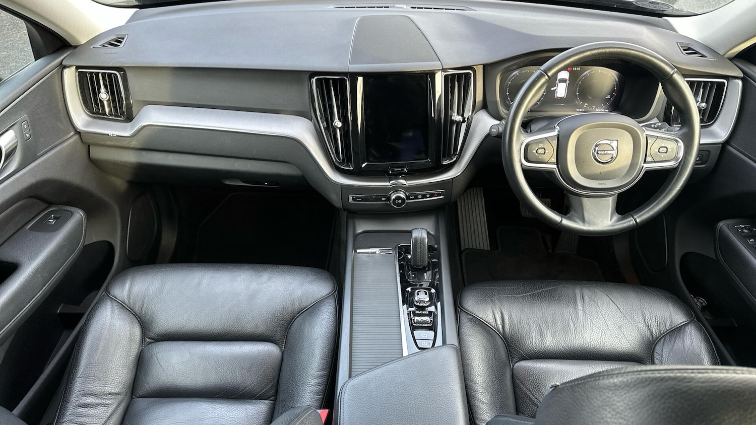 Used Volvo XC60 2020 for sale - 77097434: Photo 5