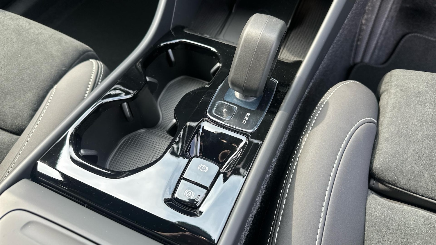 Used Volvo XC40 2025 for sale - 76336092: Photo 37