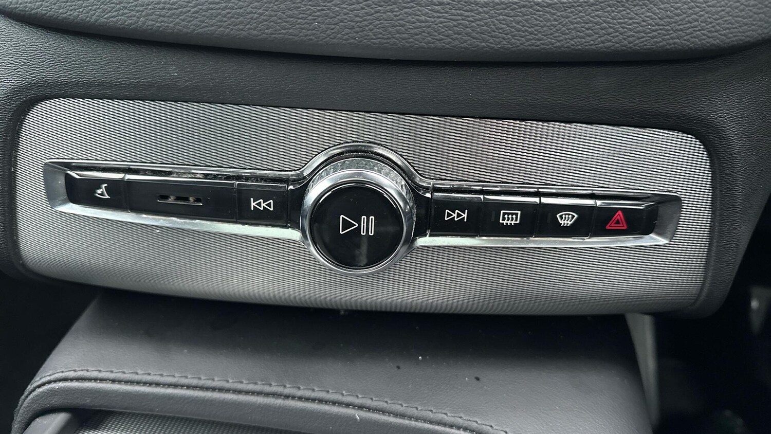 Used Volvo XC90 for sale - 77883411: Photo 37