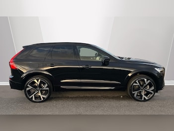 Used Volvo XC60 2025 for sale - 77040456: Photo