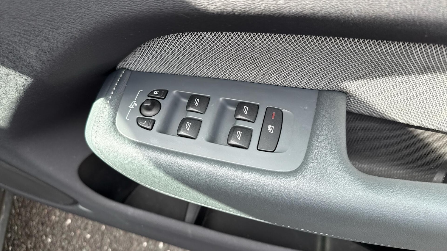 Used Volvo XC60 2020 for sale - 76714164: Photo 34