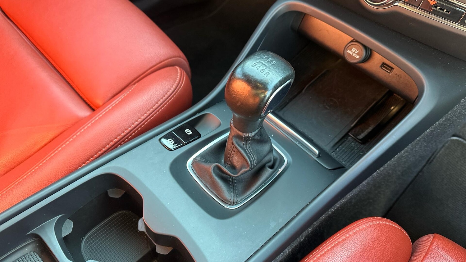 Used Volvo XC40 2021 for sale - 76336597: Photo 35